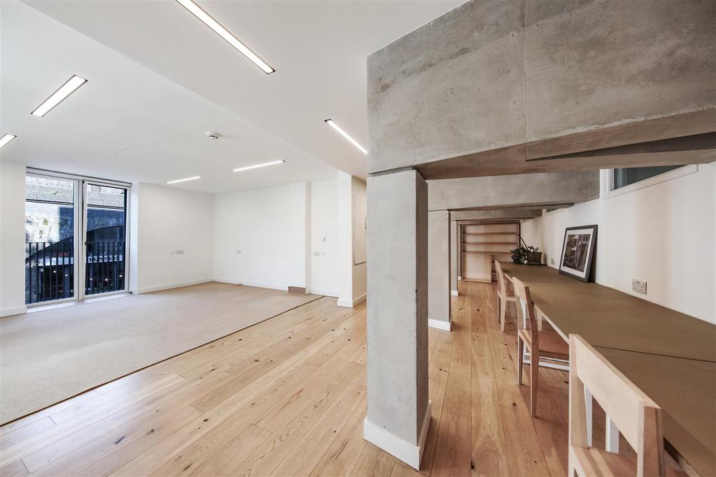 305 Cambridge Heath Road - F9d9 Nz Wi4lk Ln Wk Rrkkm.jp