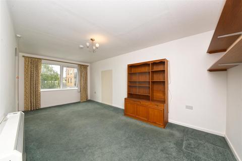 1 bedroom apartment for sale, Stokes Court, East Finchley, N2