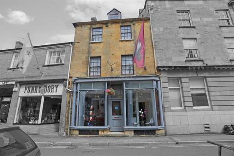 Shop for sale, Silver Street, Ilminster