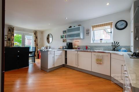 14 Dickens Court, Old Langho, Blackburn, BB6 8HT