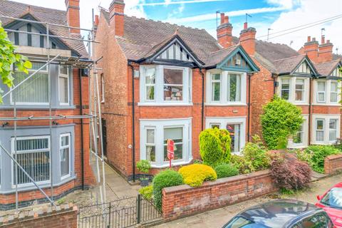 3 bedroom semi-detached house for sale, Manor Park Road, Nuneaton