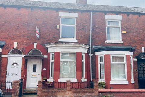 3 bedroom terraced house for sale, Cross Lane, Manchester