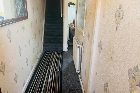 3 bedroom terraced house for sale, Cross Lane, Manchester