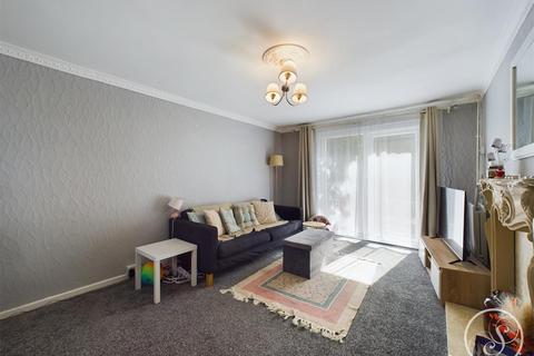64 Carlton View, Leeds, LS7 1NS