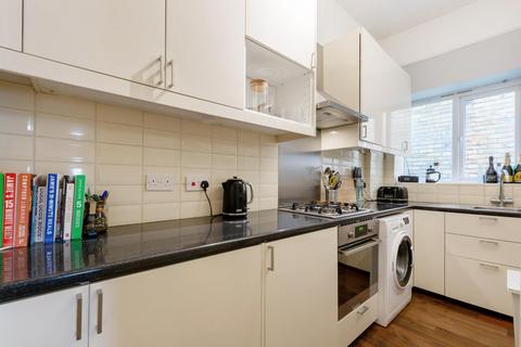 2 bedroom flat for sale, Elmcourt Road, West Norwood, SE27