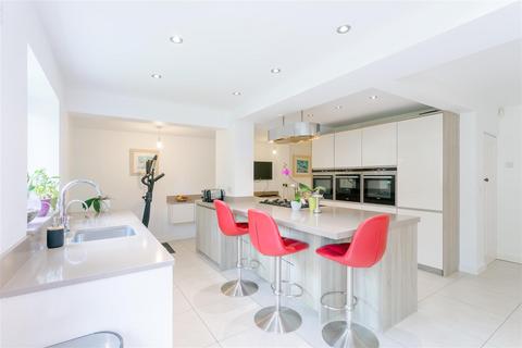 4 bedroom semi-detached house for sale, Stapylton Avenue, Harborne, Birmingham, B17