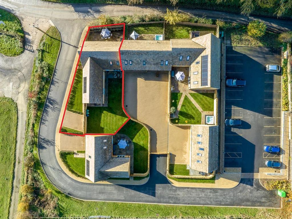 Drone outline Poplar House.jpg