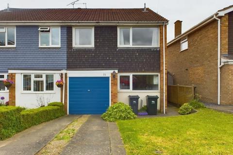 3 bedroom semi-detached house for sale, Murren Avenue, Malvern