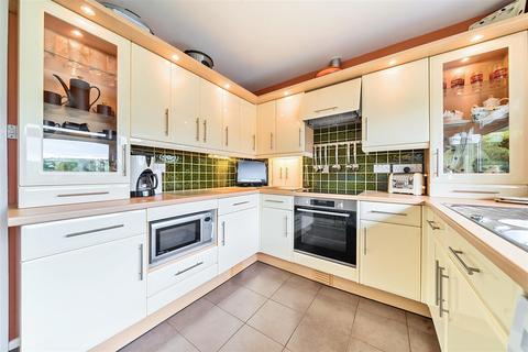 3 bedroom detached house for sale, Burnt Meadows, Doddiscombsleigh, Exeter