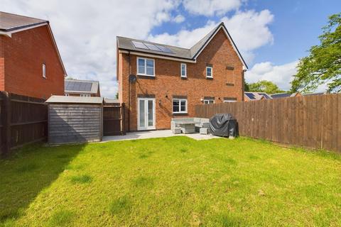 3 bedroom semi-detached house for sale, Poplar Gardens, Malvern