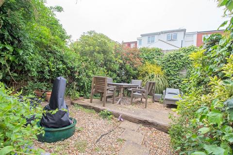 1 bedroom apartment to rent, Goldstone Road, Hove