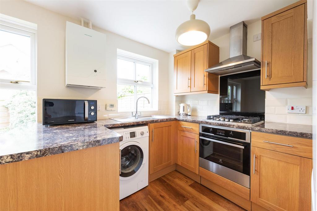 5 Gilmorton Close, Hillfield, B91 3 FD 13.jpg