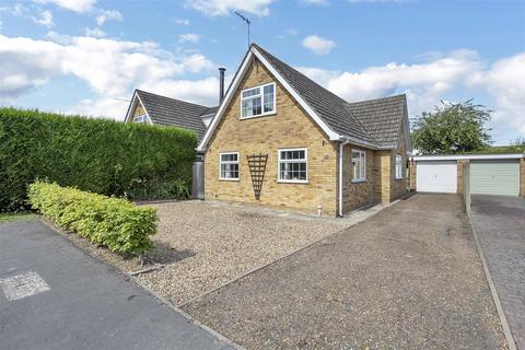 3 bedroom detached house for sale, Woodcrofts Close, Brockley