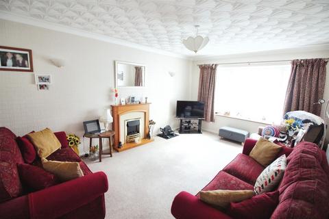 4 bedroom detached house for sale, Sand Lane, Leeds LS25