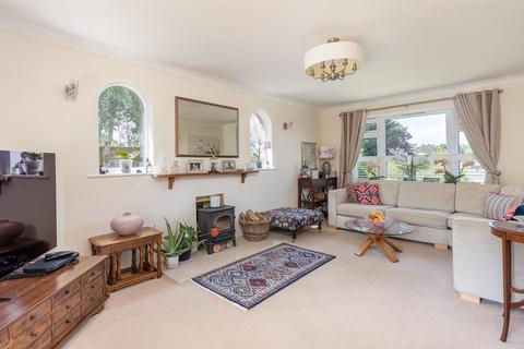 5 bedroom detached house for sale, Ashlake Farm Lane, Wootton Bridge, Ryde