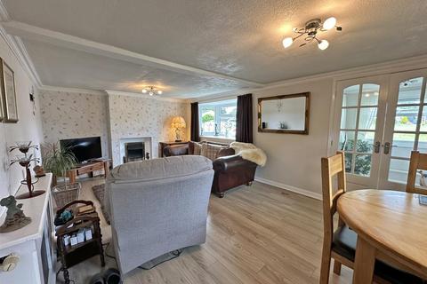 2 bedroom mobile home for sale, Folly Lane, East Cowes