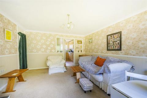 2 bedroom bungalow for sale, Rock