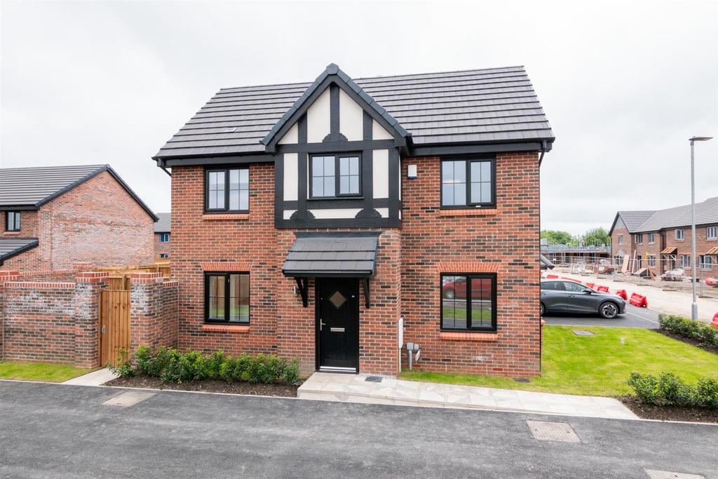 Stokers Drive, Horwich 3 bed semidetached house to rent £1,435 pcm