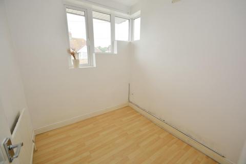 20 Park Mead, Harrow, HA2 8NQ