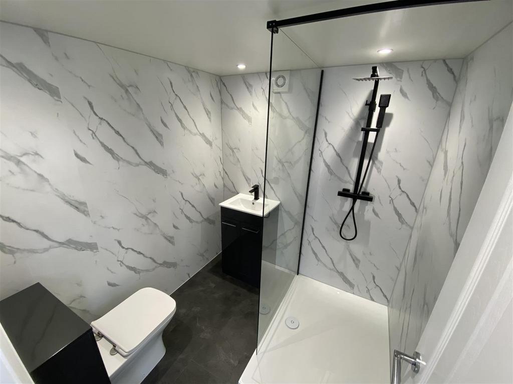 Shower Room/WC