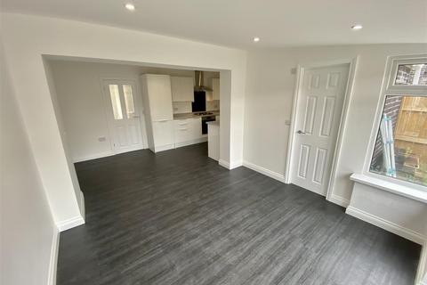194 Bek Road, Newton Hall, Durham, DH1 5LH