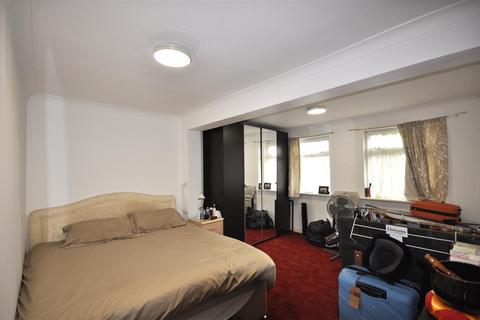 39 Second Avenue, Dagenham, RM10 9DX
