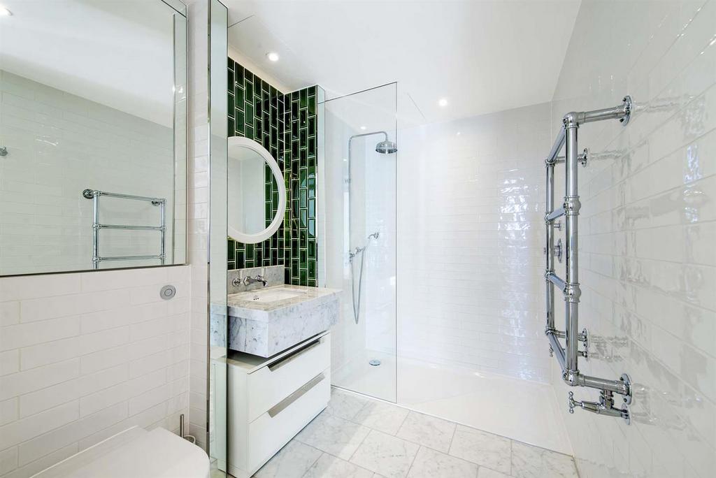 Shower room.jpg