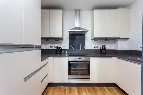 1 bedroom flat to rent, Parliament House, 81 Black Prince Road, London, SE1