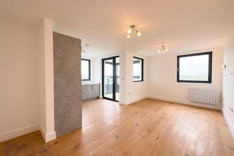 1 bedroom apartment to rent, 369 Staines Road, Hounslow TW4