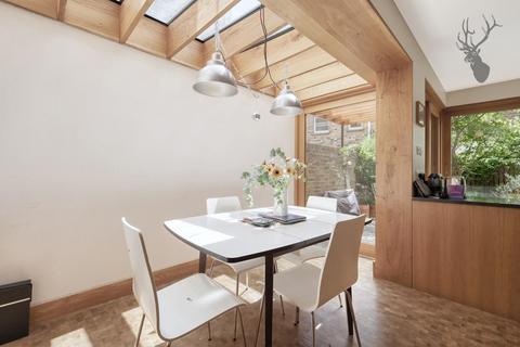 146 Old Ford Road, London, E2 9PW
