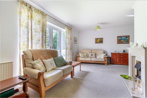 117 Columbia Drive, Lower Wick, Worcester, WR2 4XX