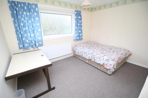 2 bedroom flat to rent, Plantshill Crescent, Coventry CV4