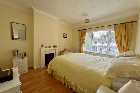 61 Grenville Road, Shirley, Solihull, B90 2DF