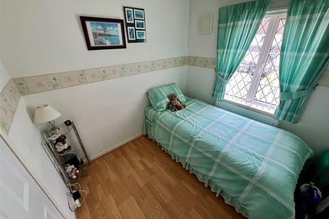 61 Grenville Road, Shirley, Solihull, B90 2DF