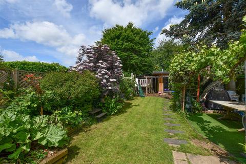 3 bedroom semi-detached house for sale, Penn Road, Park Street, St. Albans