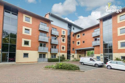 2 bedroom flat to rent, Bournbrook Court, Bristol Road, Selly Oak, B5 7SQ