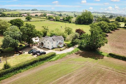 5 bedroom detached house for sale, Hartwell Lane, Stone