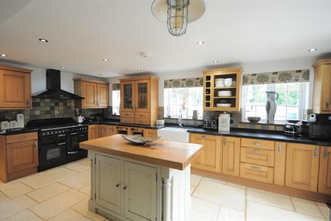 5 bedroom detached house for sale, Hartwell Lane, Barlaston