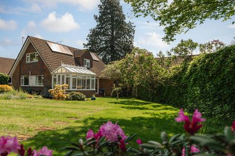 4 bedroom detached bungalow for sale, The Priory, Godstone