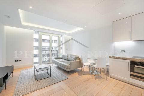 1 bedroom apartment to rent, Savoy House, 190 Strand WC2R