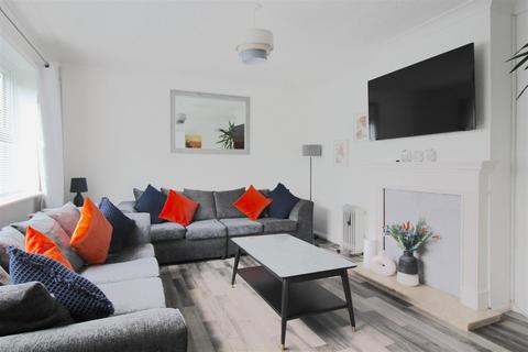 320 Meadway, Birmingham, B33 0EA