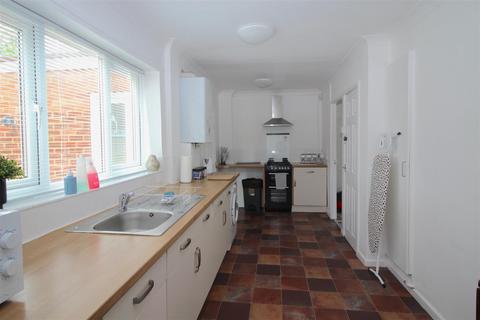 320 Meadway, Birmingham, B33 0EA