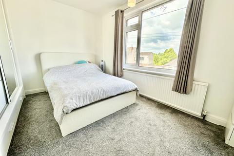 3 bedroom semi-detached house for sale, 32 Meadow View Road Meadowhead Sheffield S8 7TP