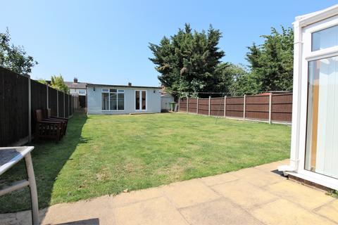 4 bedroom semi-detached house for sale, St Cuthberts Road, Hoddesdon EN11