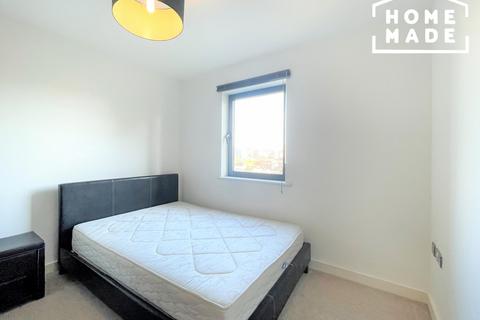 2 bedroom flat to rent, Waterside Apartments, Leeds, LS12