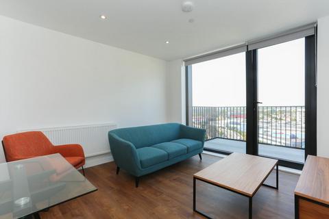 2 bedroom flat to rent, Wales Farm Road, London, W3