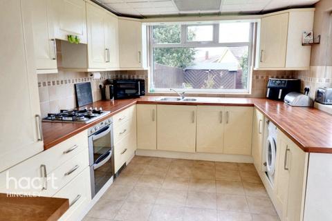 3 bedroom detached house for sale, Burbage LE10