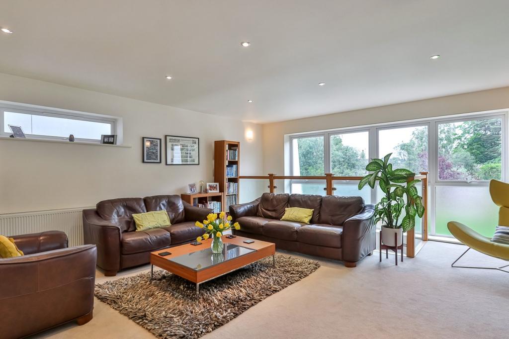 First Floor Lounge
