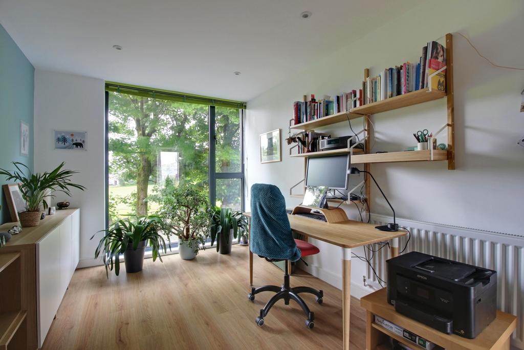 Bedroom 3 - double