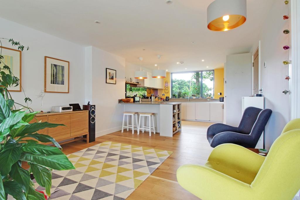 Open Plan Reception Room